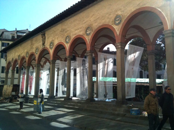 piazza de ciompi festival creativita pesce totem piazza de ciompi festival creativita pesce totem