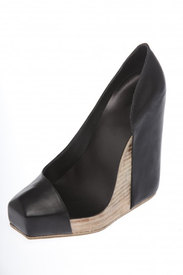 Alan Buanne shoe