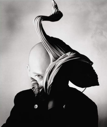 Stephen-Jones-by-Nick-Knight-iD-1985